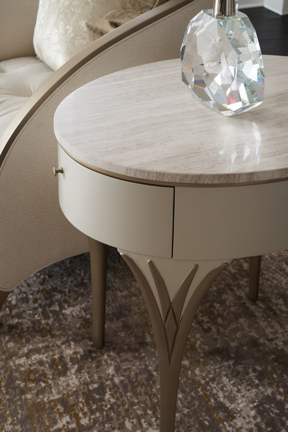 VALENTINA SIDE TABLE with modern design and durable construction | Vrxco.com
