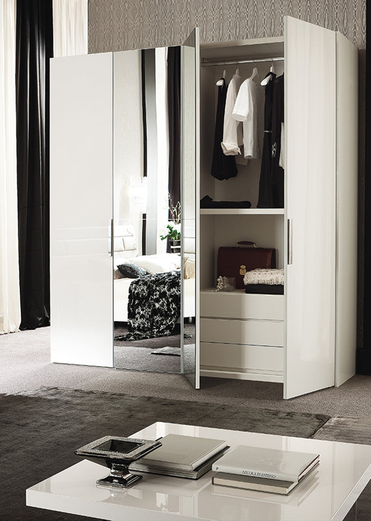 "Canova Bedroom Set with modern design and luxurious comfort" | Vrxco.com