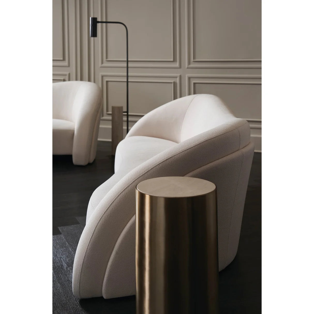 "CONTRAST LIGHT SPOT TABLE with modern design and elegant functionality" | Vrxco.com