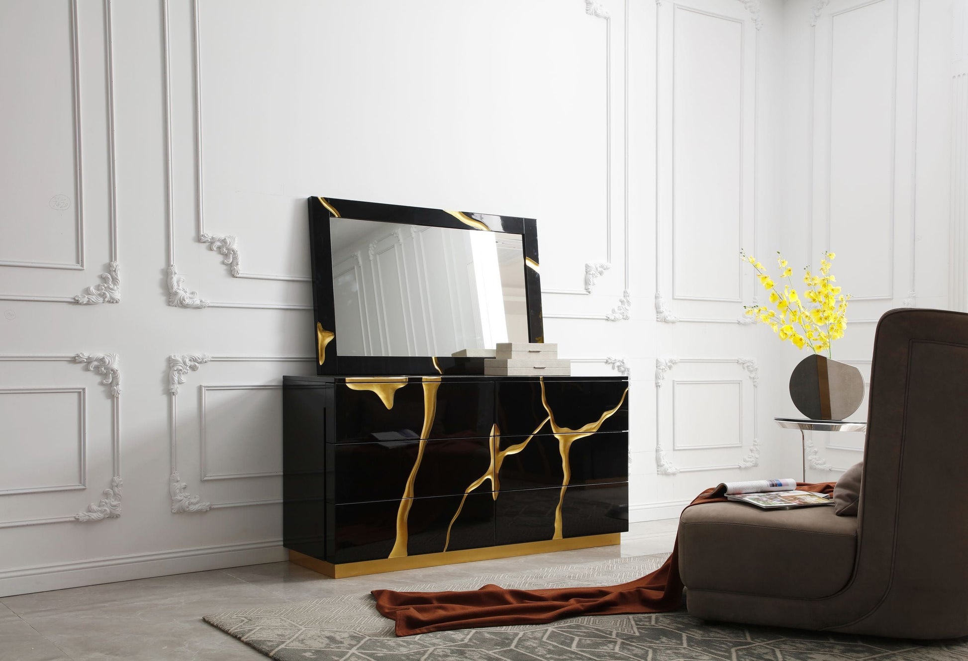 Modrest Aspen Black & Gold Bedroom Set showcasing elegant design and luxury | Vrxco.com
