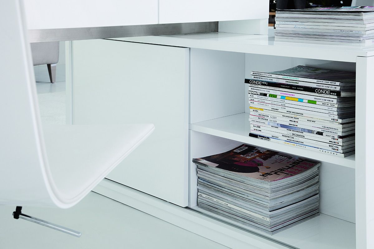 Soul Modern Contemporary Office Desk with Attached Cabinet | Vrxco.com