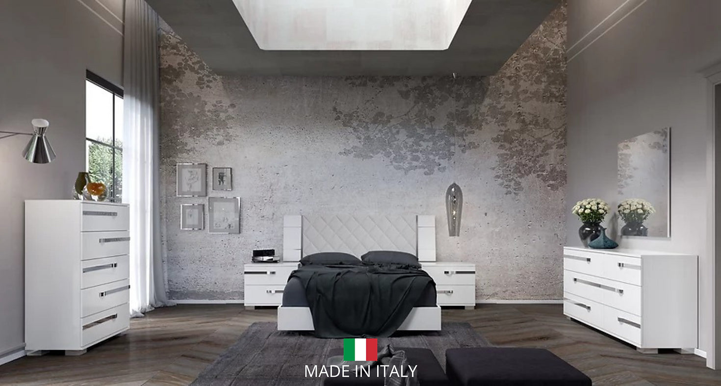 "Dream Rombi Collection Bedroom Set with elegant design and stylish finishes" | Vrxco.com