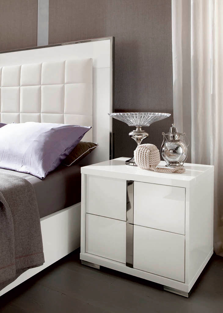 Imperia Bedroom Set with elegant modern design | Vrxco.com