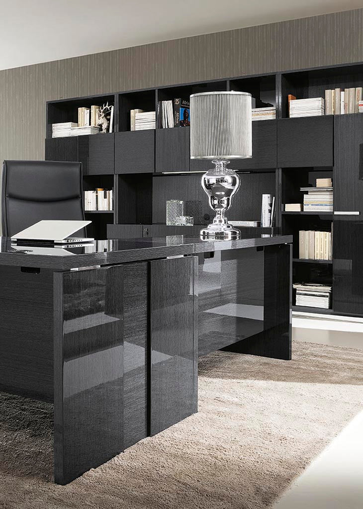 Montecarlo Desk showcasing modern design and functionality  | Vrxco.com