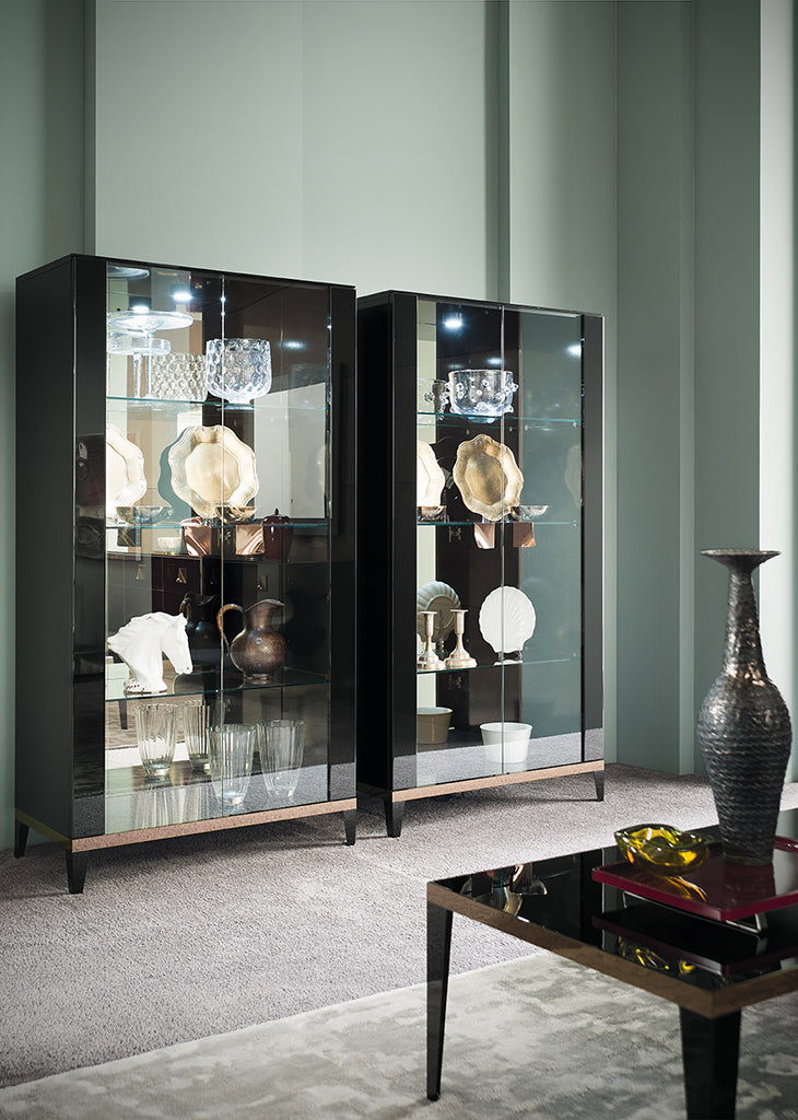 "Mont Noir Dining Room Set - Elegant and Comfortable Dining Furniture" | Vrxco.com