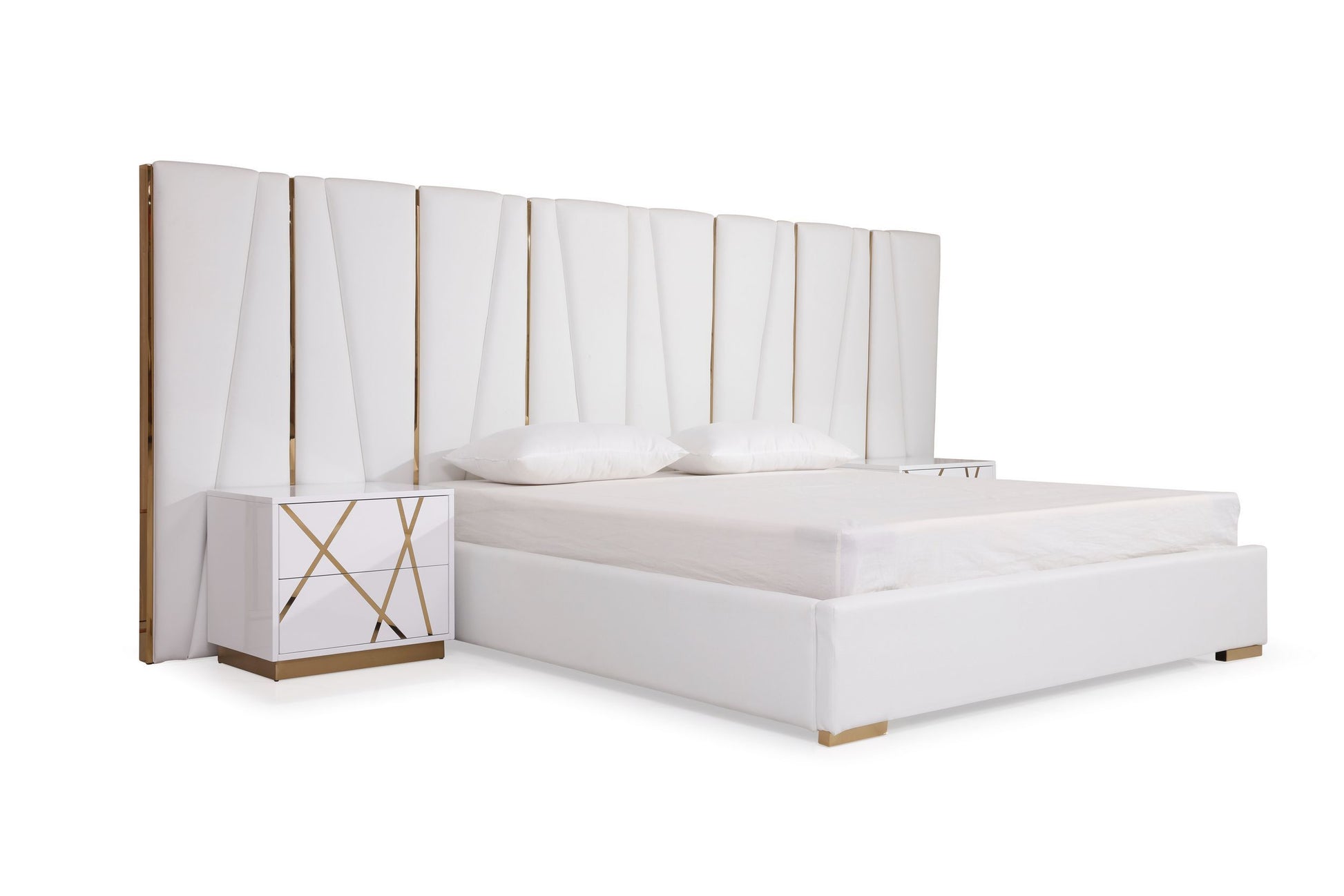 Modrest Nixa Modern White & Gold Bedroom Set showcasing luxury and modern design | Vrxco.com