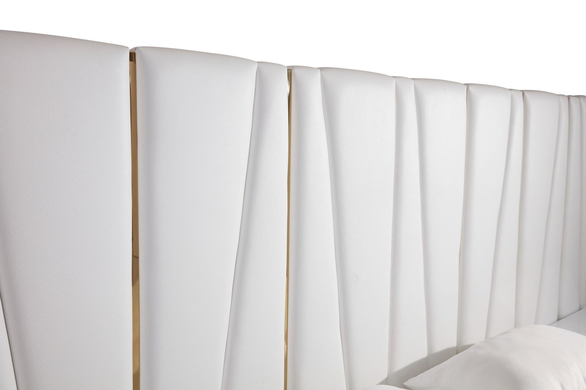 Modrest Nixa Modern White & Gold Bedroom Set showcasing luxury and modern design | Vrxco.com