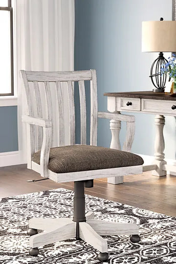 "Ashley H814-01A Havalance Chair with stylish design and comfortable seating" | Vrxco.com